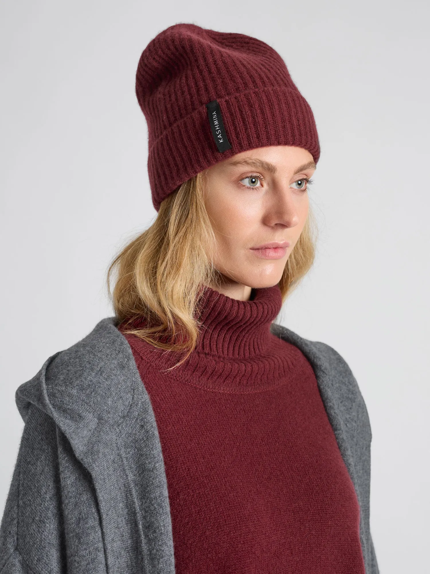 Cashmere beanie "Elli" - Bordeaux