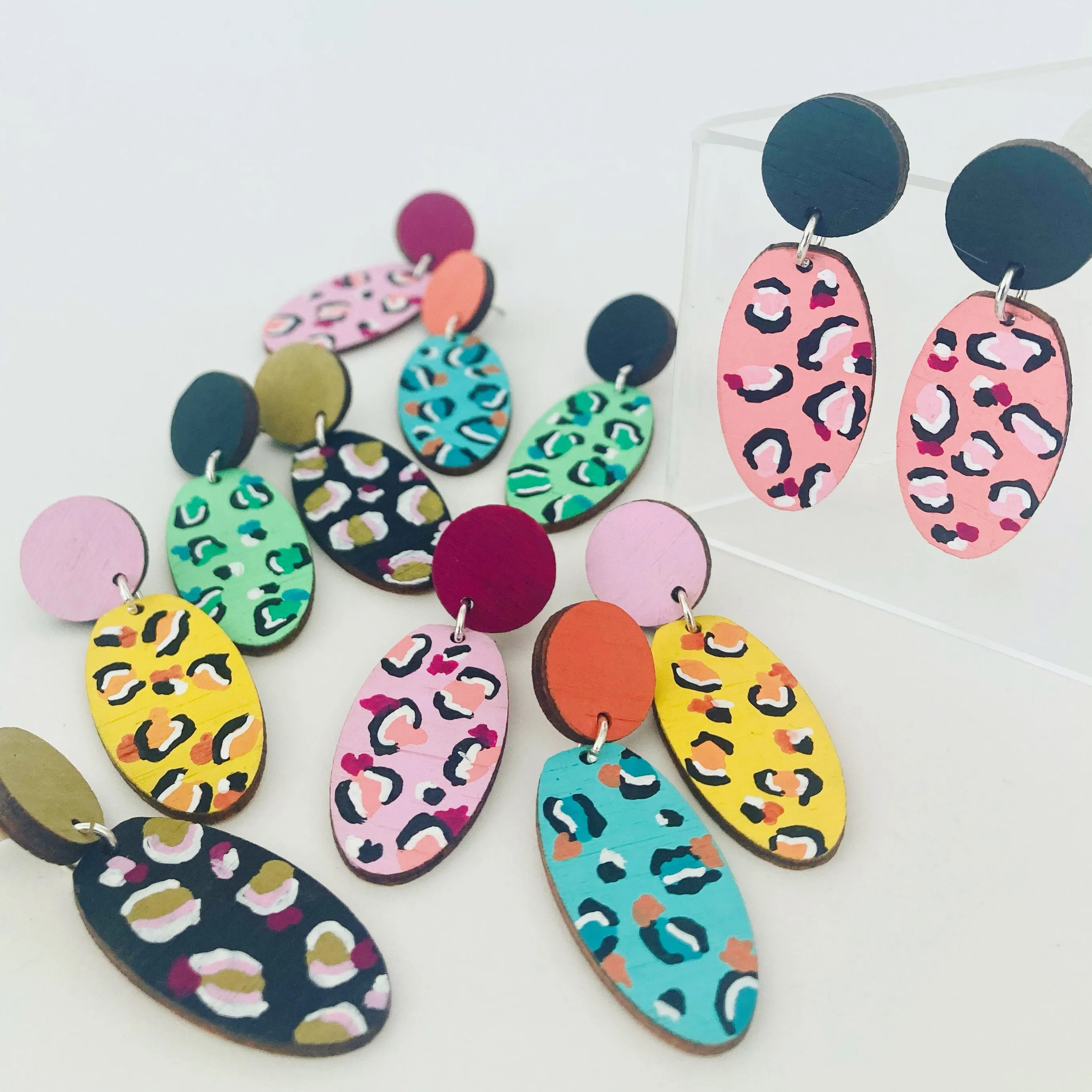 Dangles: Wild Brights Black