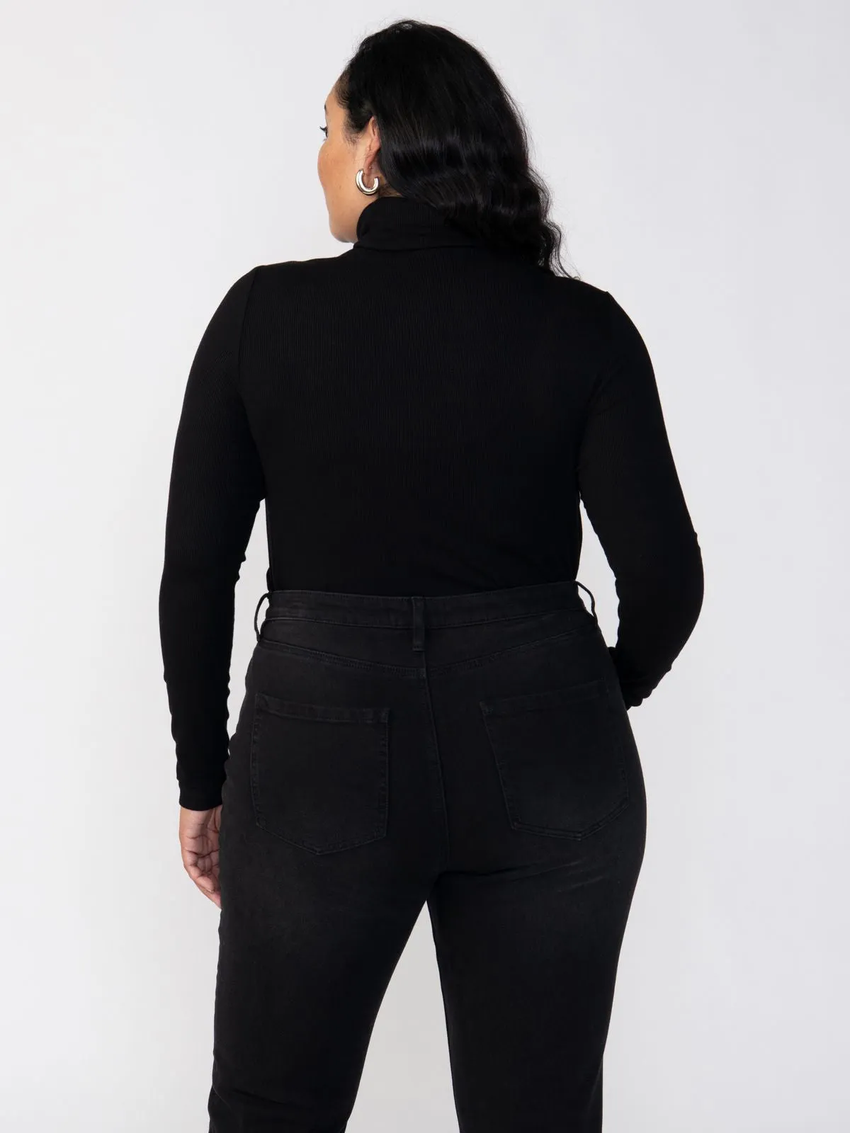 Essential Turtleneck Top Black Inclusive Collection