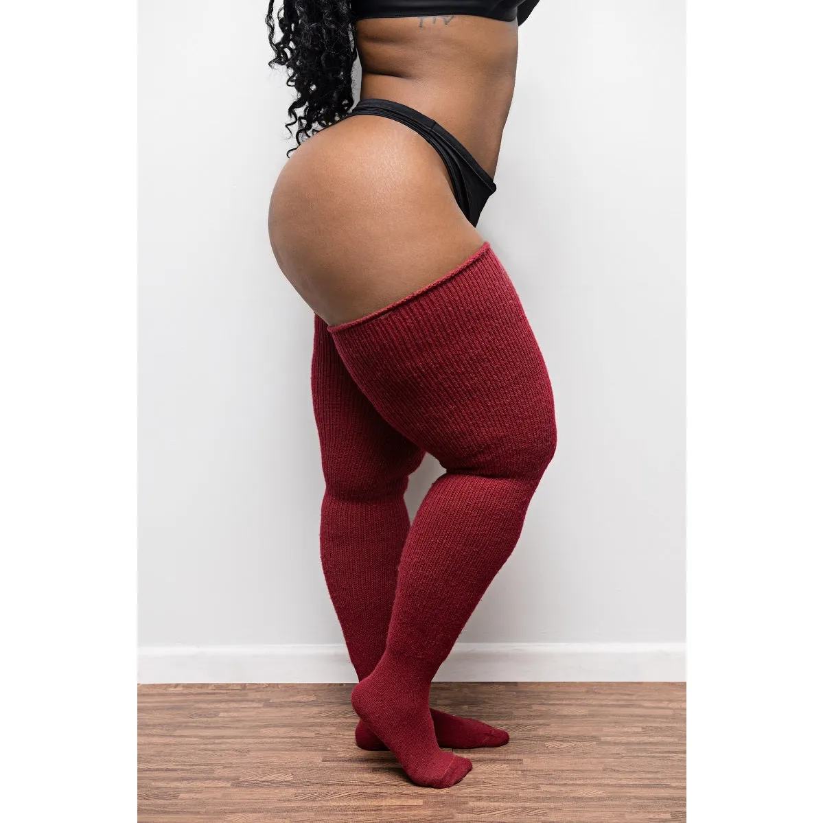 Juicy Plus-Size Thigh Socks