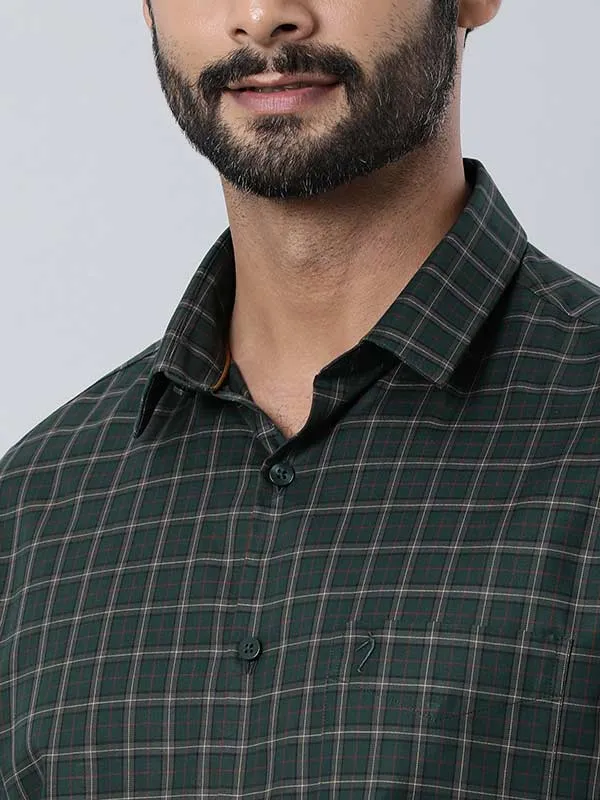 Men Checked Full Sleeve Cotton Blend Shirt