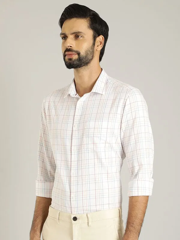 Men Checked Full Sleeve Cotton Shirt