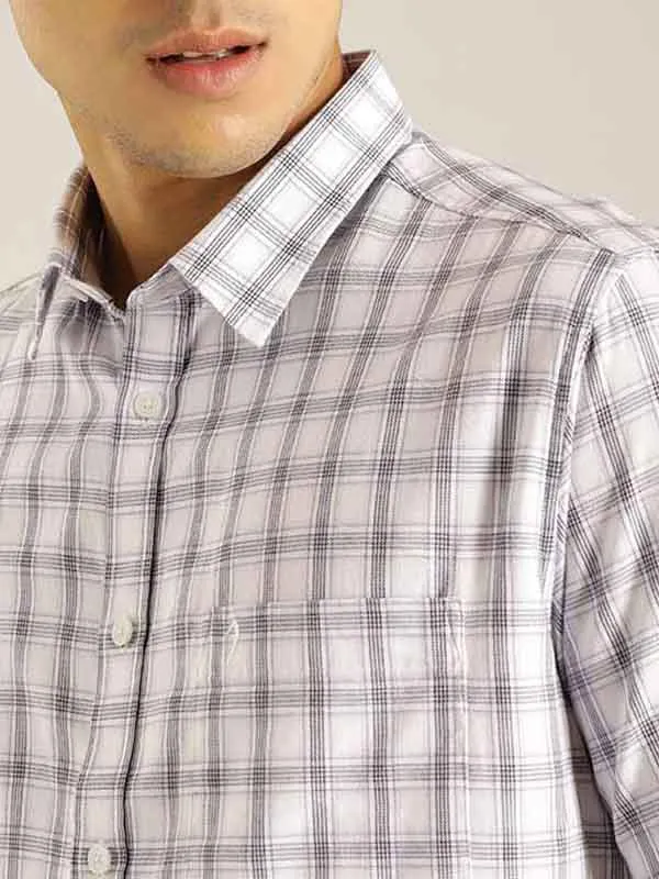 Men Checked Half Sleeve Cotton Shirt