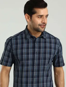 Men Checked Half Sleeve Cotton Shirt