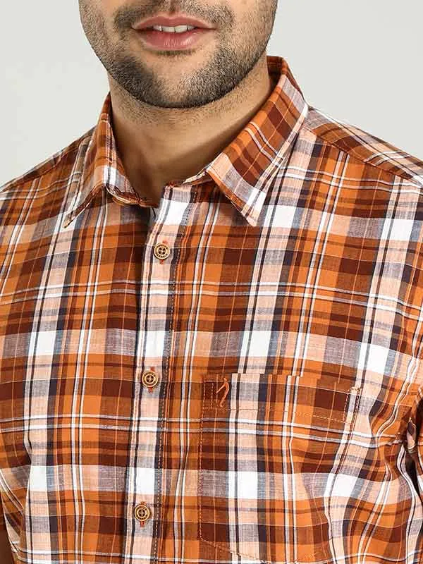 Men Checked Half Sleeve Cotton Shirt