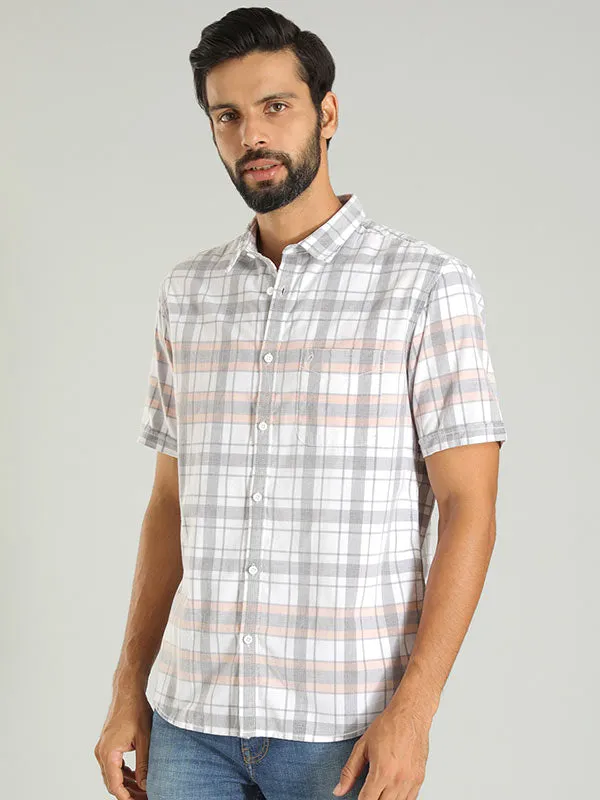 Men Checked Half Sleeve Cotton Shirt