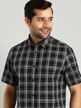 Men Checked Half Sleeve Cotton Shirt