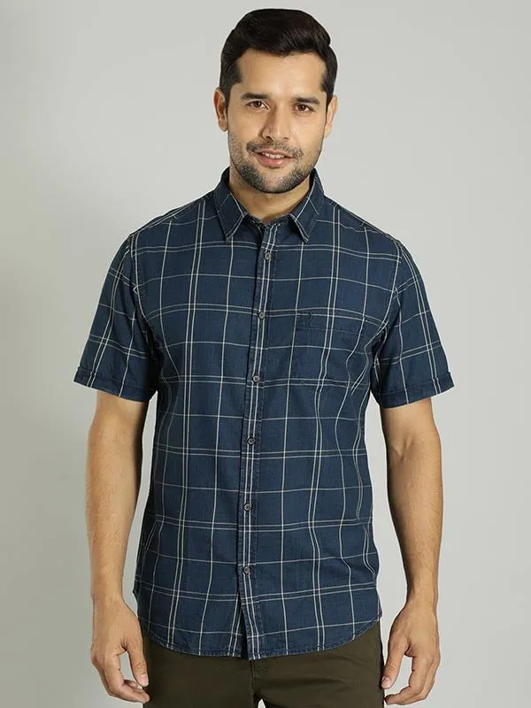 Men Checked Half Sleeve Cotton Shirt