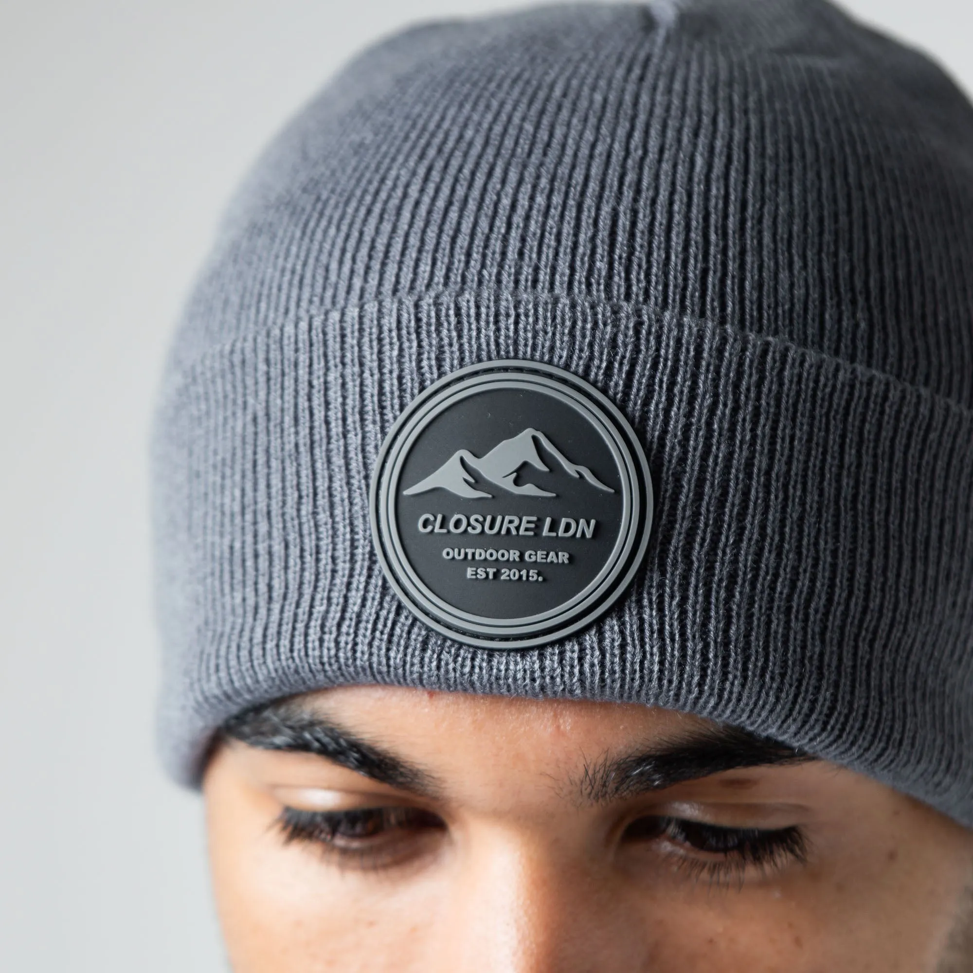 Outdoor Circle Badge Beanie | Charcoal