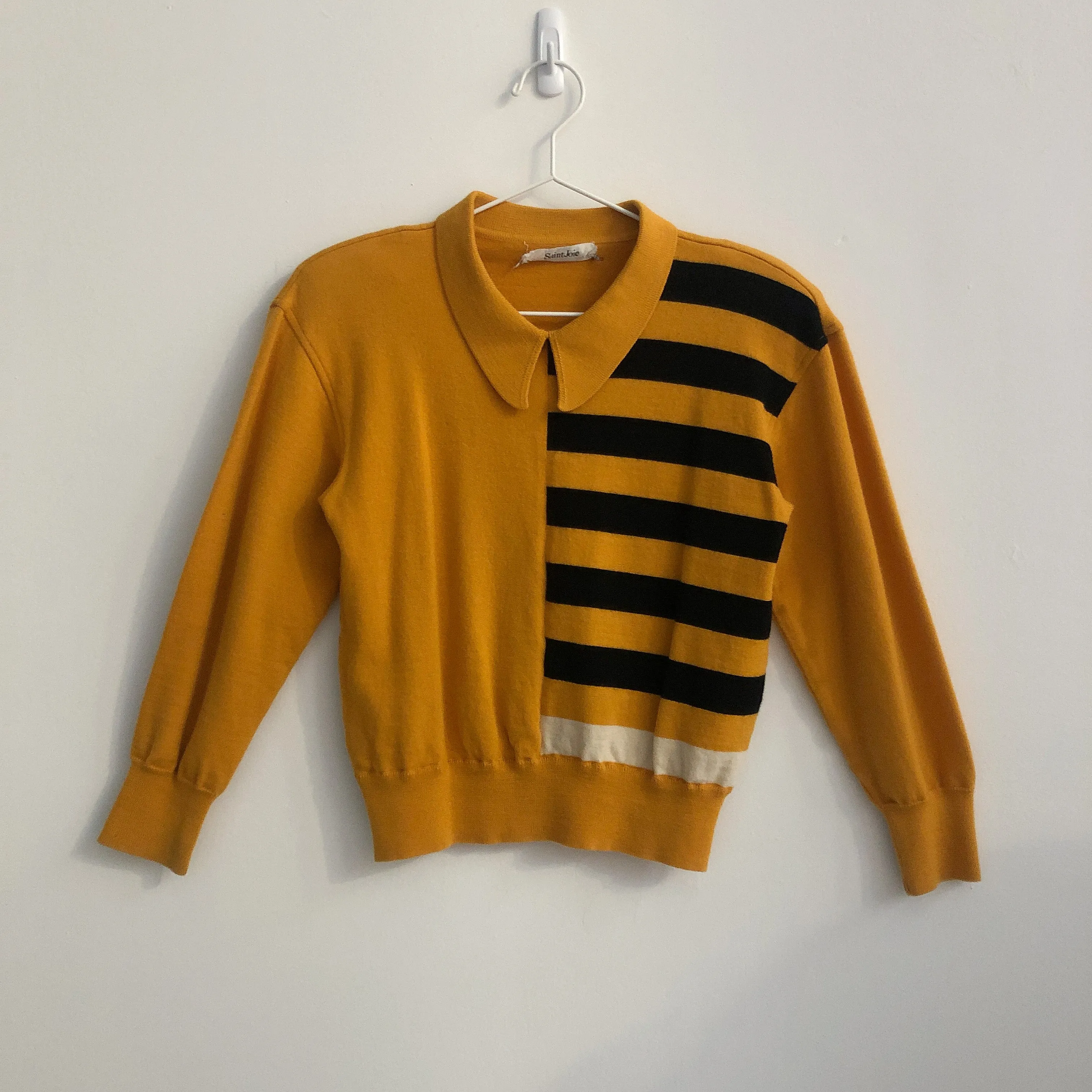 Vintage Bumble Bee Collared Sweater