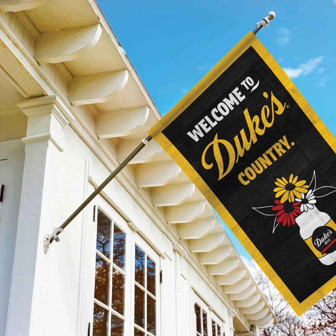 Welcome to Duke's Country House Flag